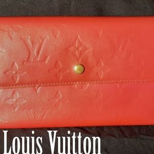 Louis Vuitton Monogram Vernis Sarah wallet